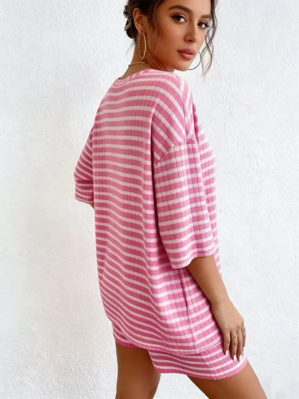 Women's Casual Loose Oversized Striped Set, Summer Short Sleeve Tee & Shorts, Airport Outfit, Home Wear, Sportswear, Fashionable Women's Clothing, Summer Lounge Sets