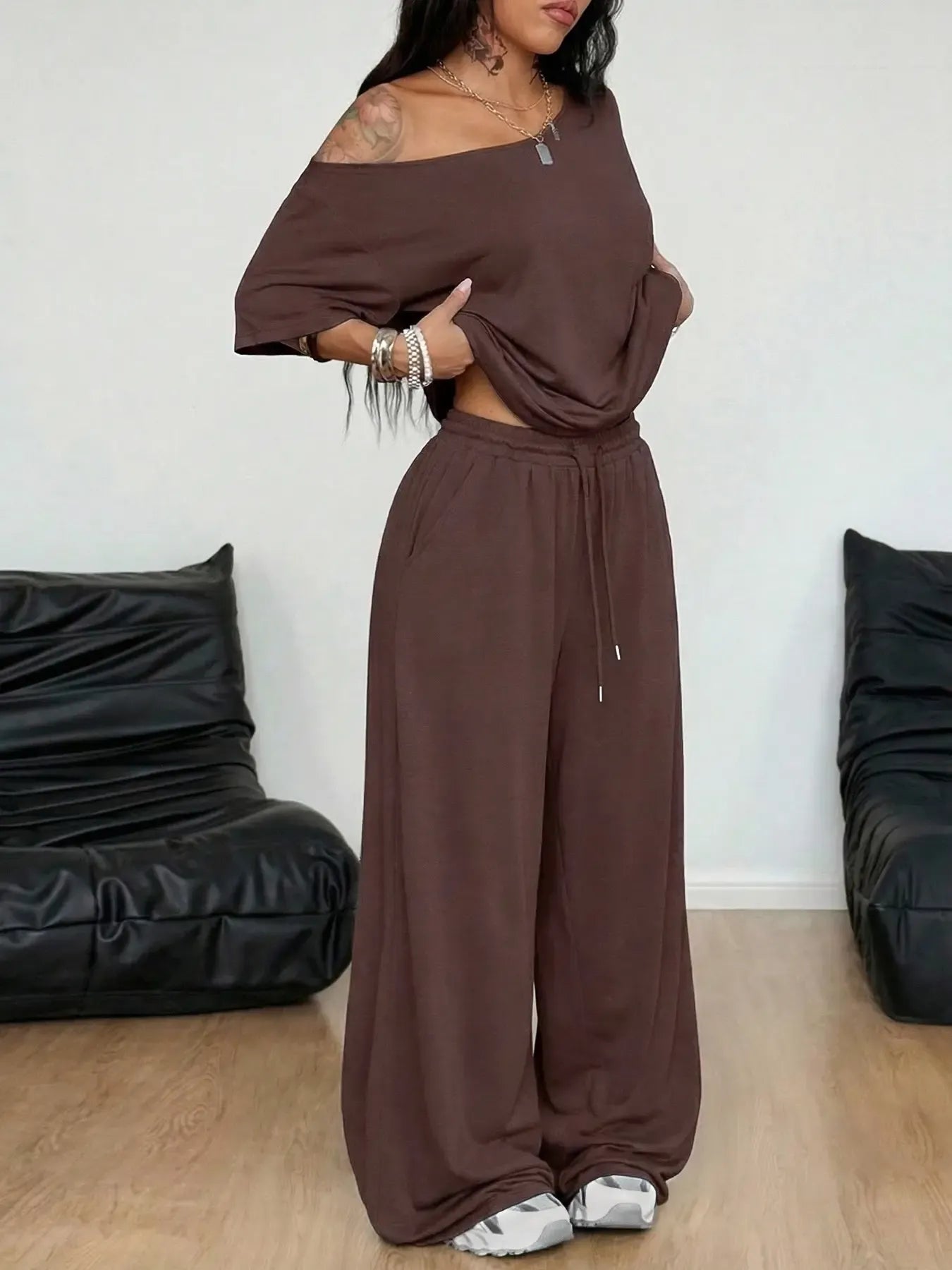 2pcs/Set Women's Minimalist Basic Casual Daily Wear Everyday Going Out Sport Comfortable Off Shoulder T-Shirt And Wide Leg Pants Two Pieces Outfits